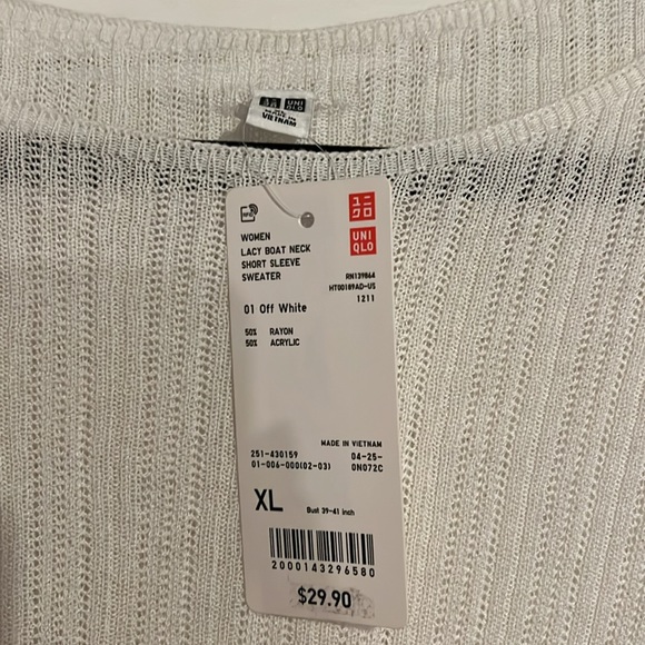 NWT Uniqlo White Lacy Short Sleeve Sweater - Picture 2 of 4
